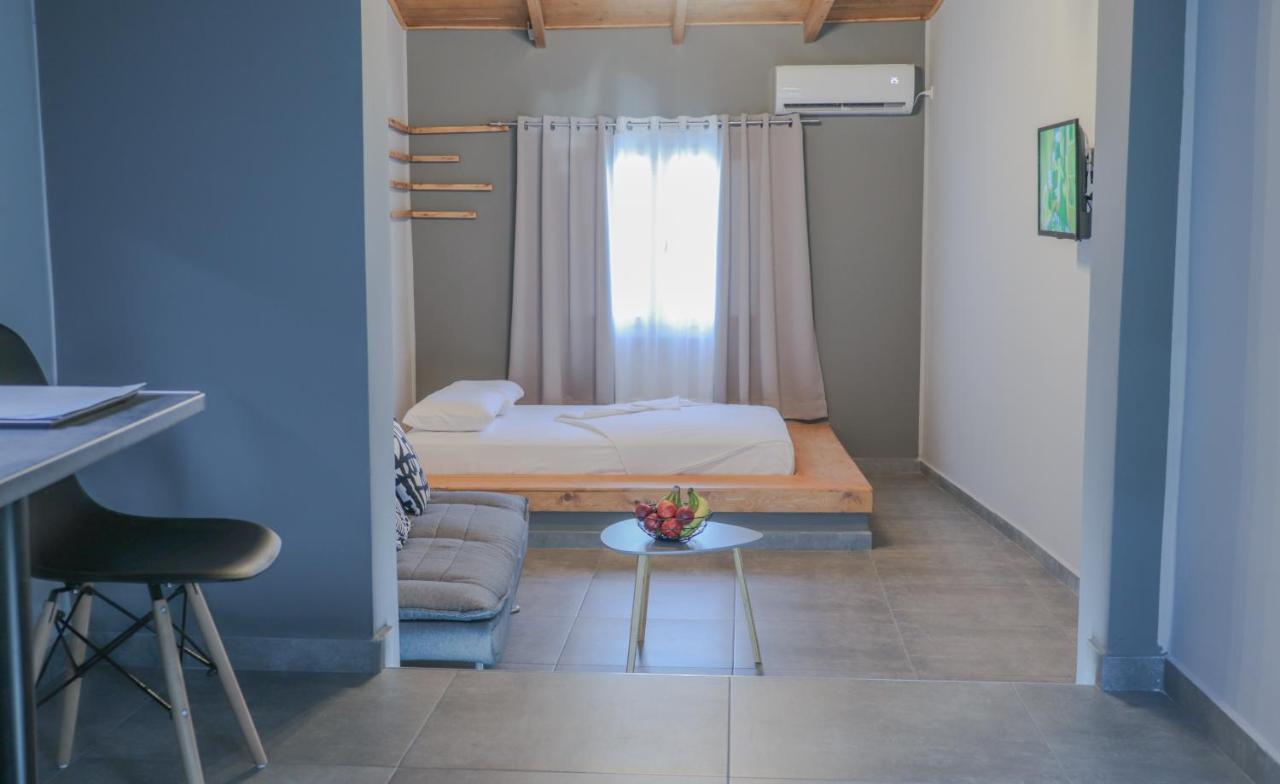 Spitakia-Cozy & Comfy Apartments 10Minutes From The Airport Artemi Extérieur photo