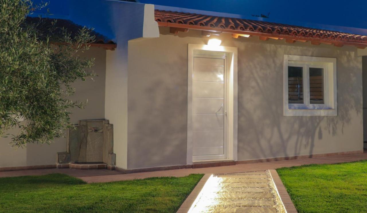 Spitakia-Cozy & Comfy Apartments 10Minutes From The Airport Artemi Extérieur photo